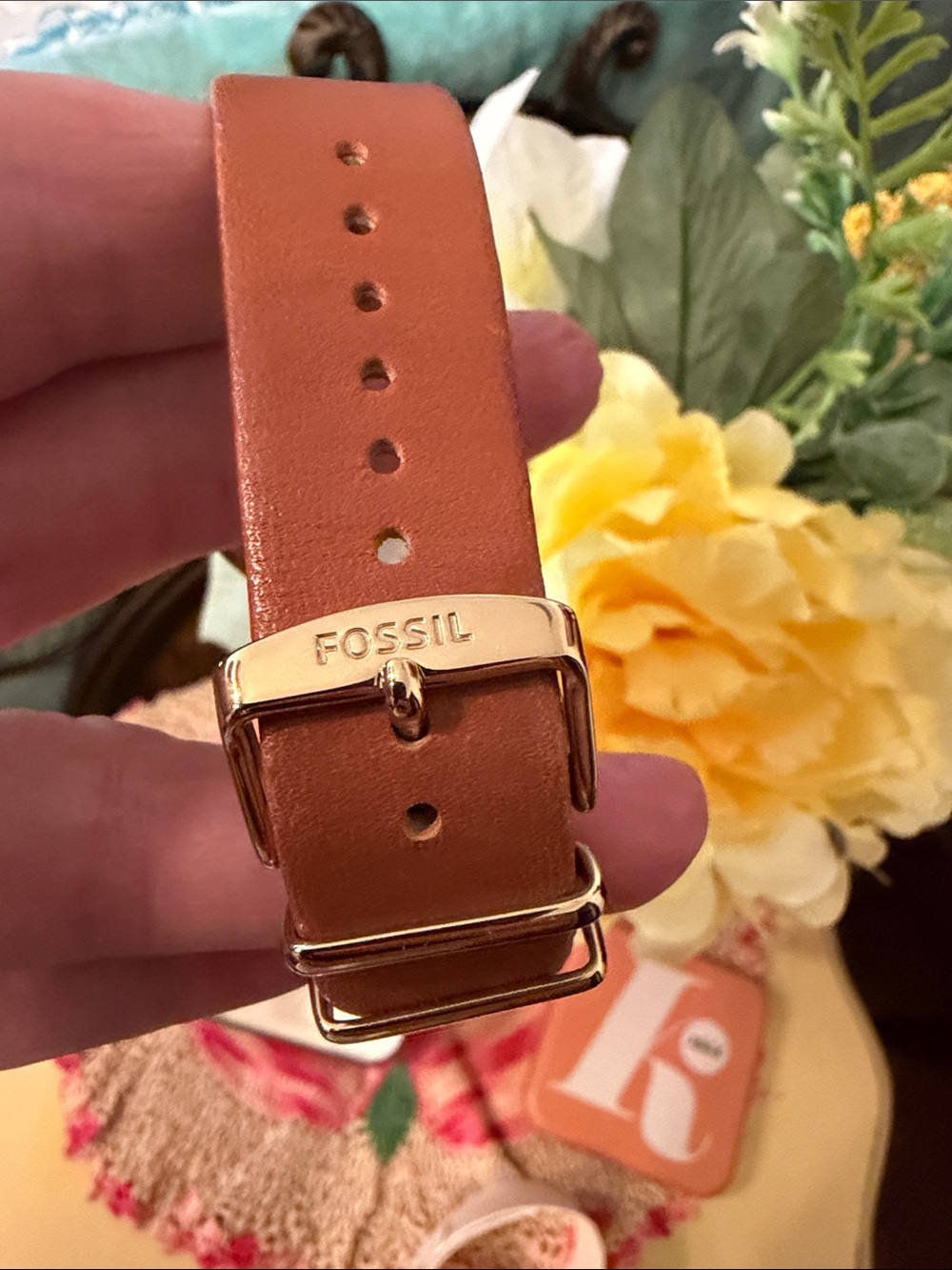 ⏱️⏱️⏱️BOGOHO⏱️⏱️Fossil Silver Dial Watch with Brown Leather Strap - Picture 3 of 10